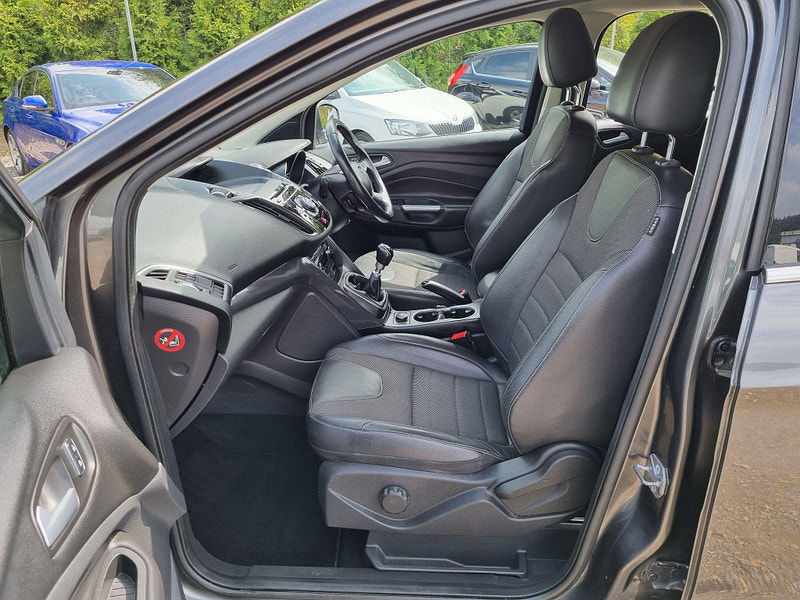 Ford Kuga 2.0 TDCi Titanium AWD Euro 6 (s/s) 5dr 5dr Manual 2025