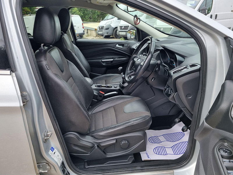 Ford Kuga 2.0 TDCi Titanium AWD Euro 6 (s/s) 5dr 5dr Manual 2025