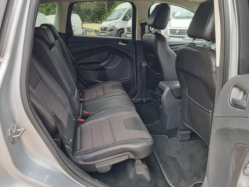 Ford Kuga 2.0 TDCi Titanium AWD Euro 6 (s/s) 5dr 5dr Manual 2025