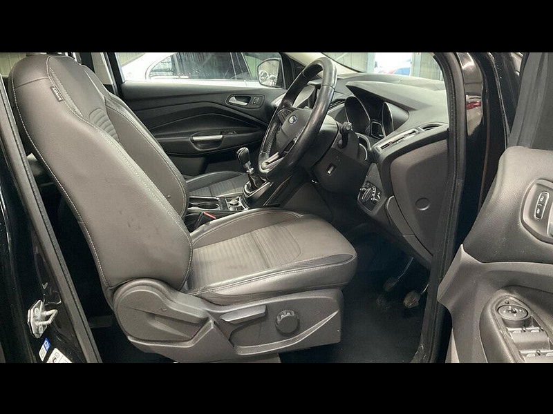 Ford Kuga 2.0 TDCi Titanium AWD Euro 6 (s/s) 5dr 5dr Manual 2026