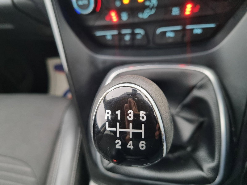 Ford Kuga 2.0 TDCi Titanium AWD Euro 6 (s/s) 5dr 5dr Manual 2026