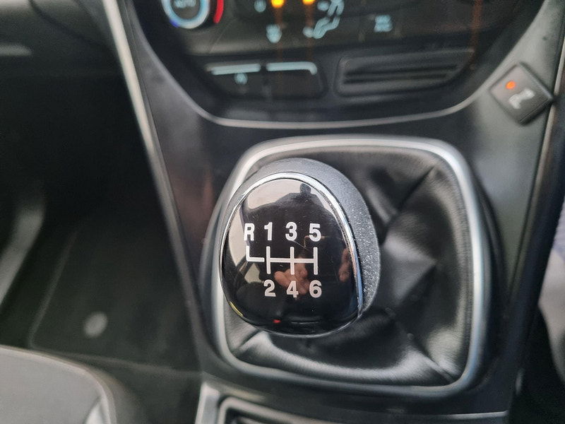 Ford Kuga 2.0 TDCi Titanium Euro 6 (s/s) 5dr 5dr Manual 2026