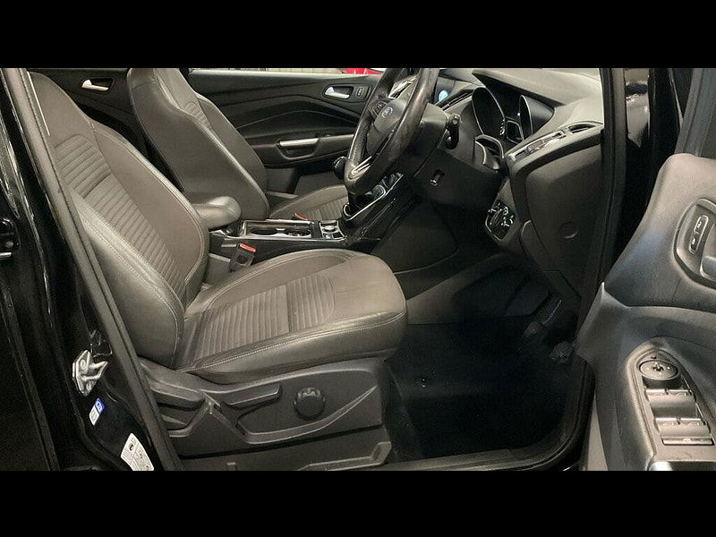 Ford Kuga 2.0 TDCi Titanium Euro 6 (s/s) 5dr 5dr Manual 2025