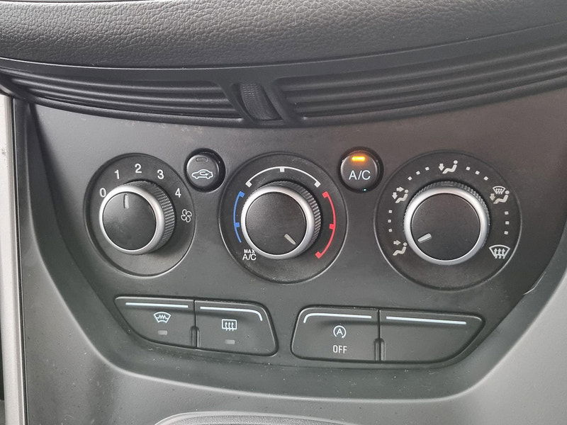 Ford Kuga 2.0 TDCi Zetec 2WD Euro 6 (s/s) 5dr 5dr Manual 2026