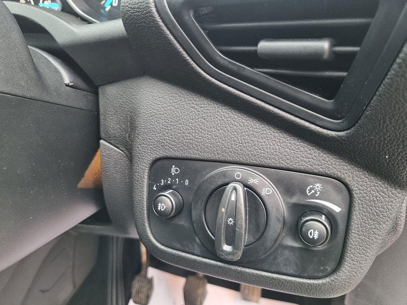 Ford Kuga 2.0 TDCi Zetec 2WD Euro 6 (s/s) 5dr 5dr Manual 2026