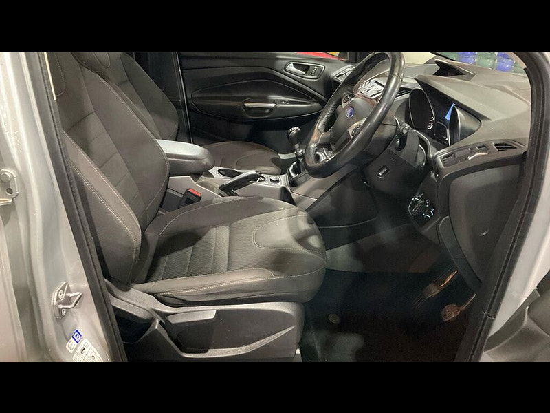 Ford Kuga 2.0 TDCi Zetec 2WD Euro 6 (s/s) 5dr 5dr Manual 2026