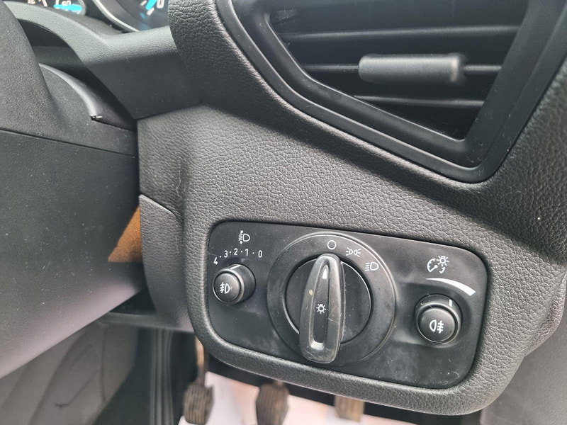 Ford Kuga 2.0 TDCi Zetec 2WD Euro 6 (s/s) 5dr 5dr Manual 2026