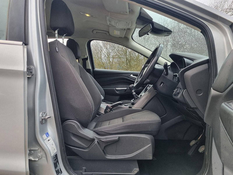 Ford Kuga 2.0 TDCi Zetec 2WD Euro 6 (s/s) 5dr 5dr Manual 2026