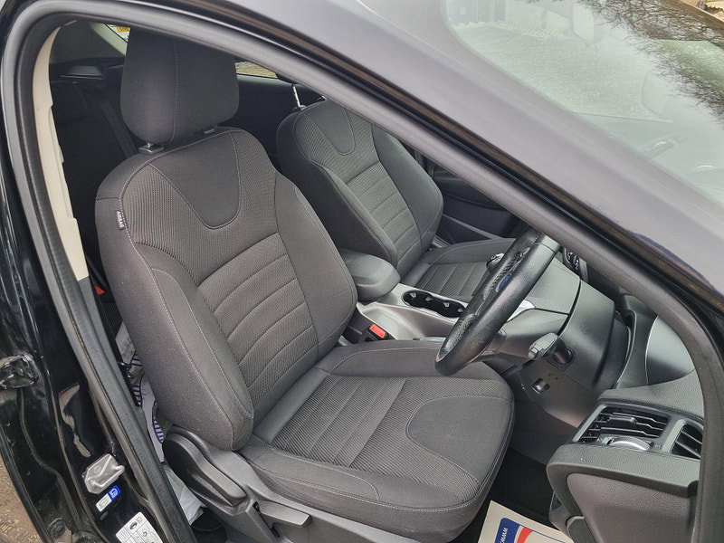 Ford Kuga 2.0 TDCi Zetec 2WD Euro 6 (s/s) 5dr 5dr Manual 2026