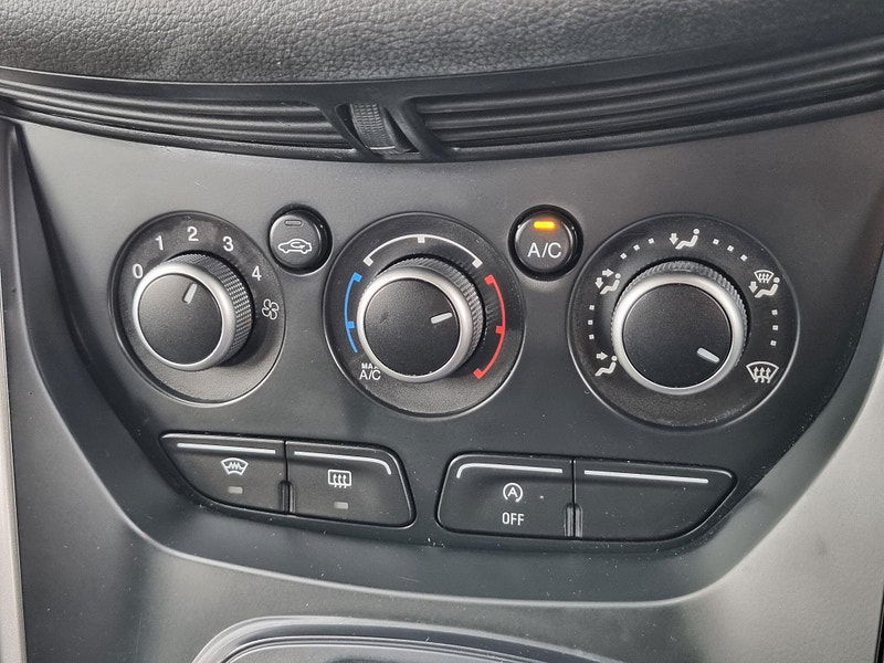 Ford Kuga 2.0 TDCi Zetec Powershift AWD Euro 6 (s/s) 5dr 5dr Automatic 2025