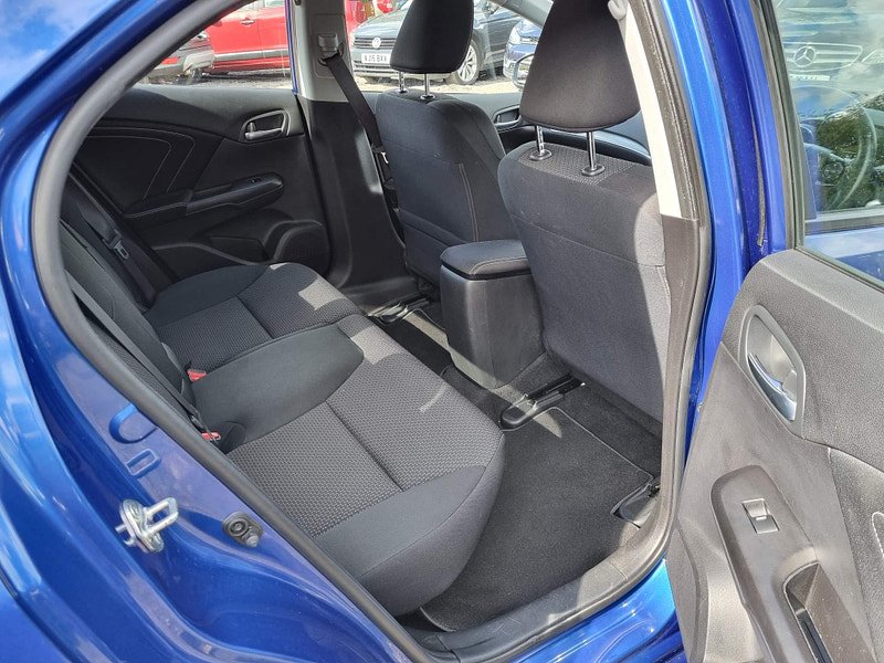 Honda Civic 1.6 i-DTEC SE Plus (Navi) Euro 5 (s/s) 5dr 5dr Manual 2024