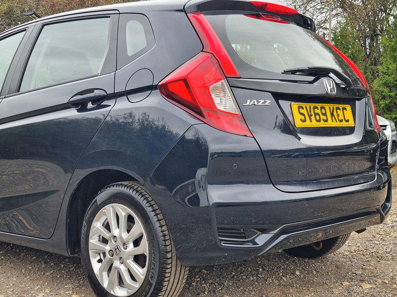 Honda Jazz 1.3 i-VTEC SE Navi Euro 6 (s/s) 5dr 5dr Manual 2025