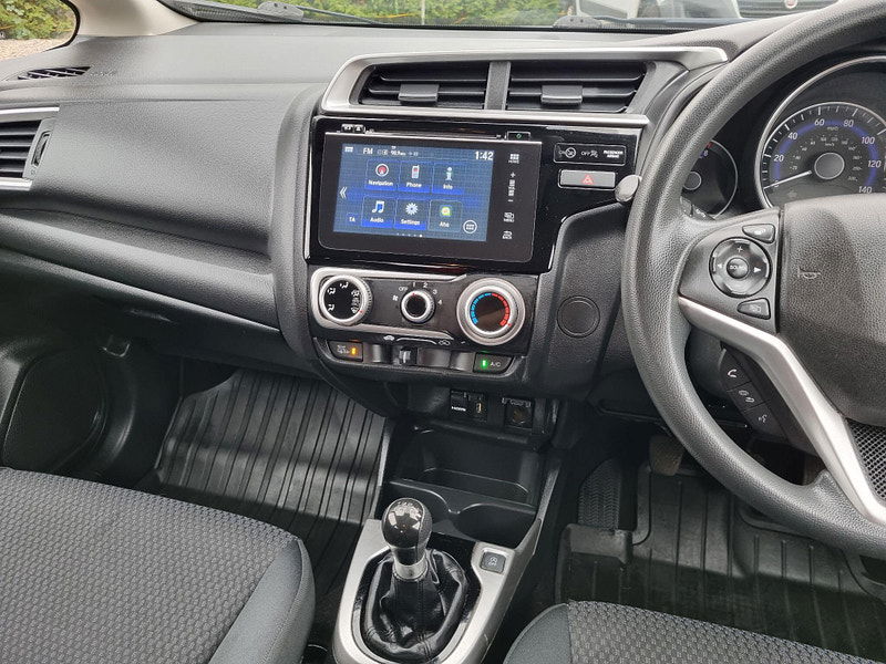 Honda Jazz 1.3 i-VTEC SE Navi Euro 6 (s/s) 5dr 5dr Manual 2025