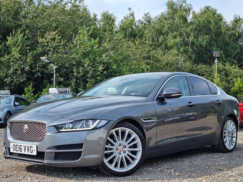 Jaguar XE 2.0d Portfolio Auto Euro 6 (s/s) 4dr 4dr Automatic 2024