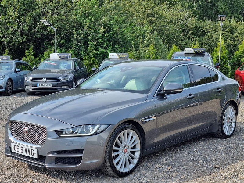 Jaguar XE 2.0d Portfolio Auto Euro 6 (s/s) 4dr 4dr Automatic 2024