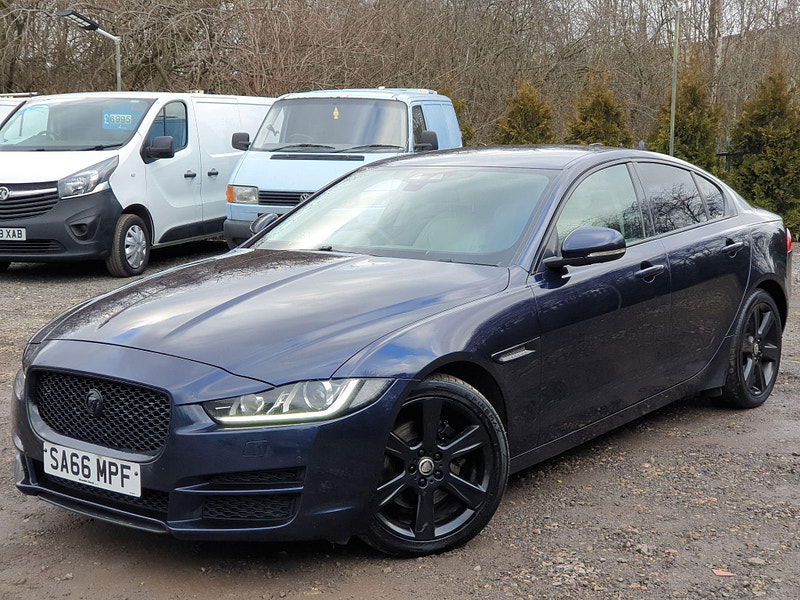 Jaguar XE 2.0d Portfolio Auto Euro 6 (s/s) 4dr 4dr Automatic 2025