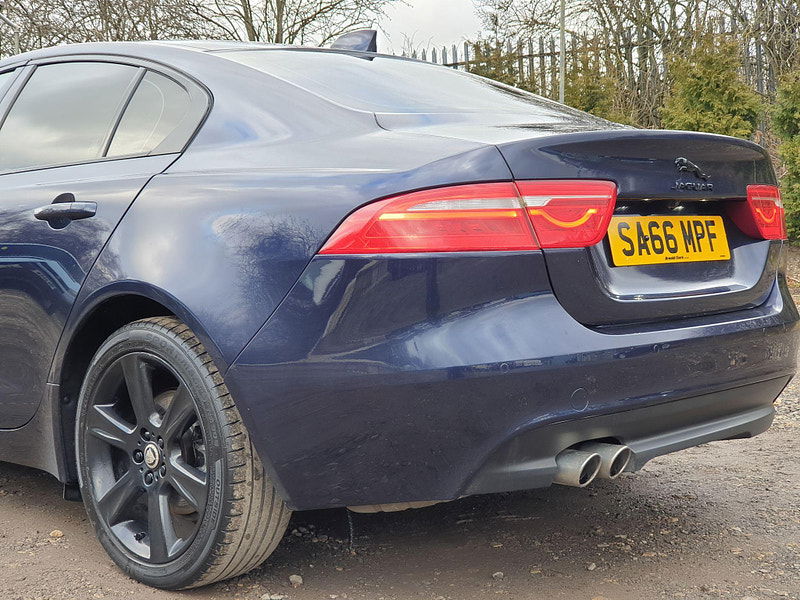 Jaguar XE 2.0d Portfolio Auto Euro 6 (s/s) 4dr 4dr Automatic 2025