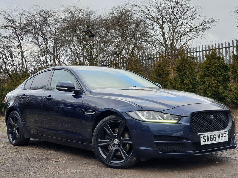 Jaguar XE 2.0d Portfolio Auto Euro 6 (s/s) 4dr 4dr Automatic 2025