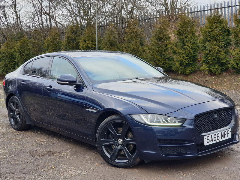 Jaguar XE 2.0d Portfolio Auto Euro 6 (s/s) 4dr 4dr Automatic 2025