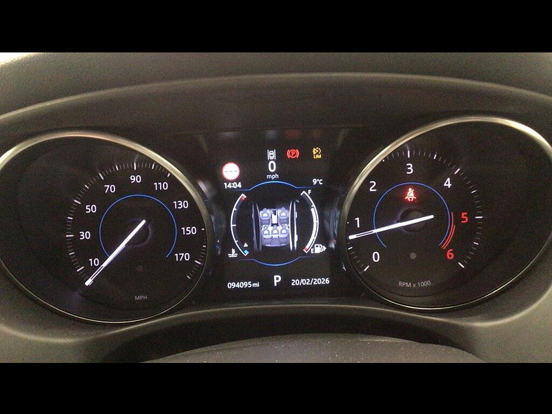 Jaguar XE 2.0d Portfolio Auto Euro 6 (s/s) 4dr 4dr Automatic 2026