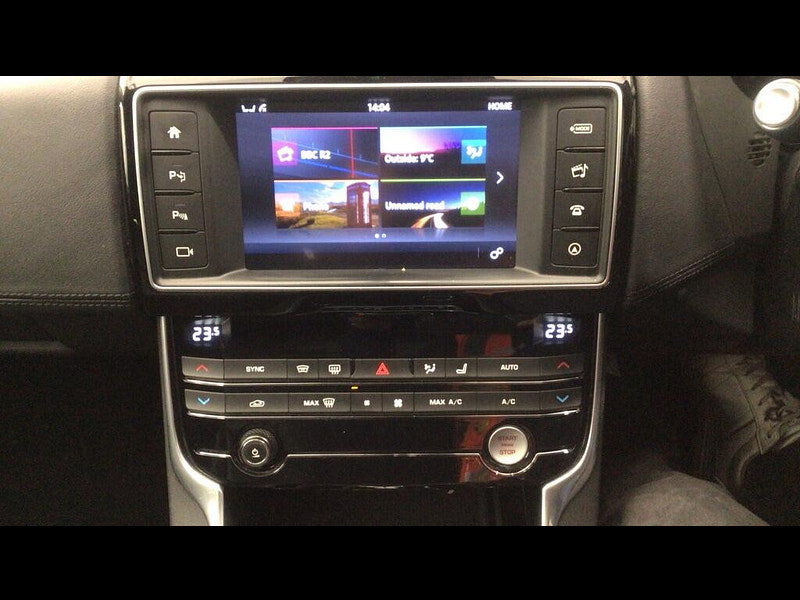 Jaguar XE 2.0d Portfolio Auto Euro 6 (s/s) 4dr 4dr Automatic 2026