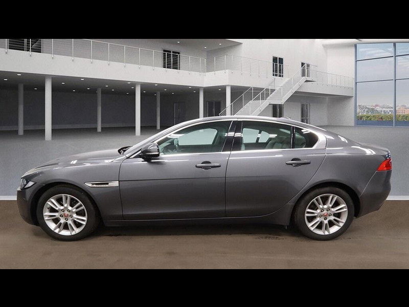 Jaguar XE 2.0d Prestige Auto Euro 6 (s/s) 4dr 4dr Automatic 2026