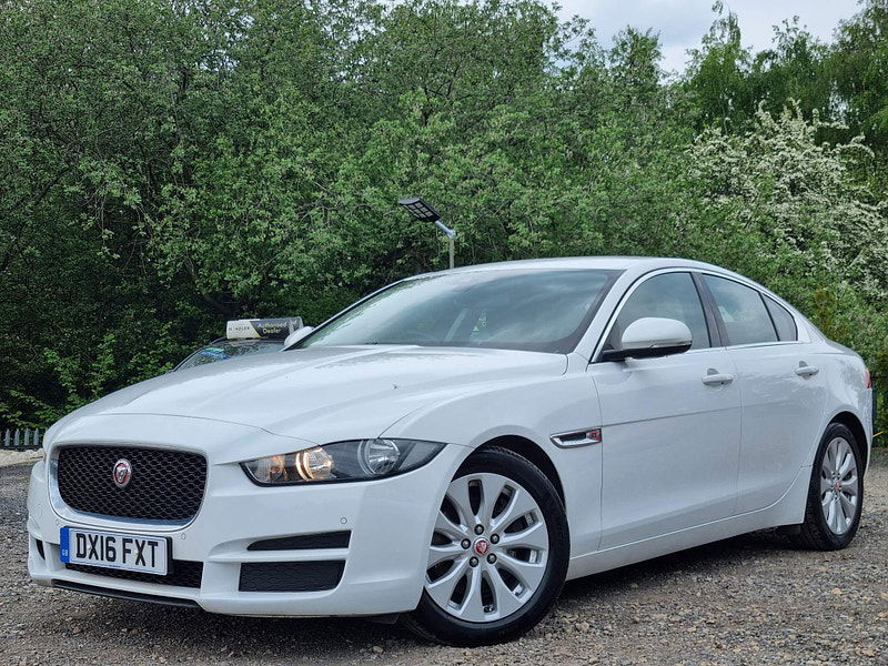 Jaguar XE 2.0d Prestige Auto Euro 6 (s/s) 4dr 4dr Automatic 2025