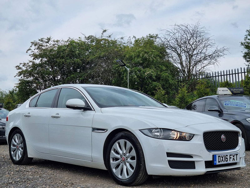 Jaguar XE 2.0d Prestige Auto Euro 6 (s/s) 4dr 4dr Automatic 2025
