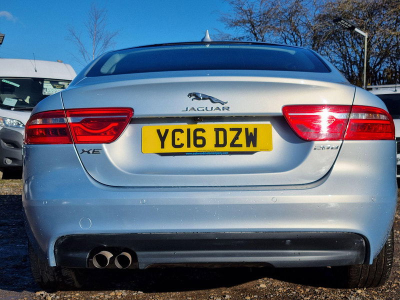 Jaguar XE 2.0d Prestige Auto Euro 6 (s/s) 4dr 4dr Automatic 2025