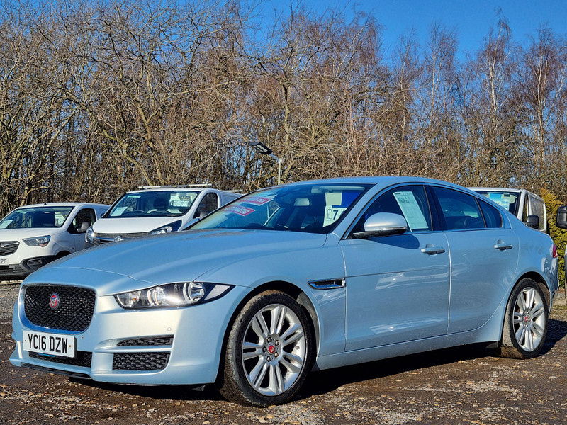 Jaguar XE 2.0d Prestige Auto Euro 6 (s/s) 4dr 4dr Automatic 2025