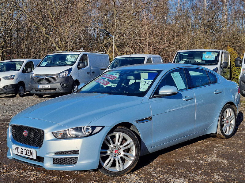Jaguar XE 2.0d Prestige Auto Euro 6 (s/s) 4dr 4dr Automatic 2025