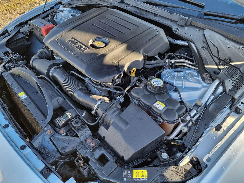 Jaguar XE 2.0d Prestige Auto Euro 6 (s/s) 4dr 4dr Automatic 2025