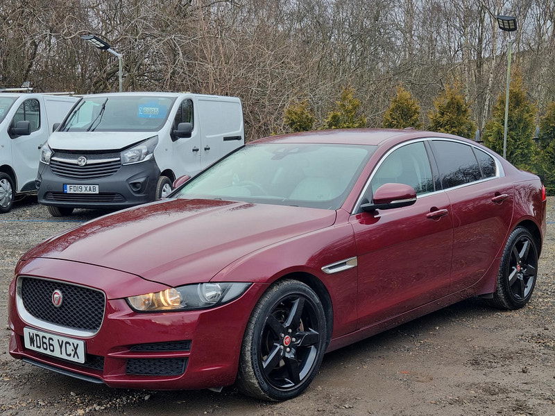 Jaguar XE 2.0d Prestige Auto Euro 6 (s/s) 4dr 4dr Automatic 2025