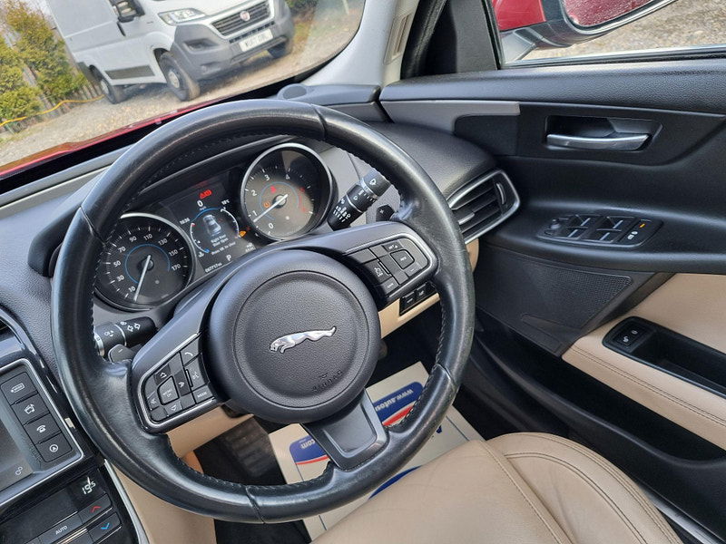 Jaguar XE 2.0d Prestige Auto Euro 6 (s/s) 4dr 4dr Automatic 2025