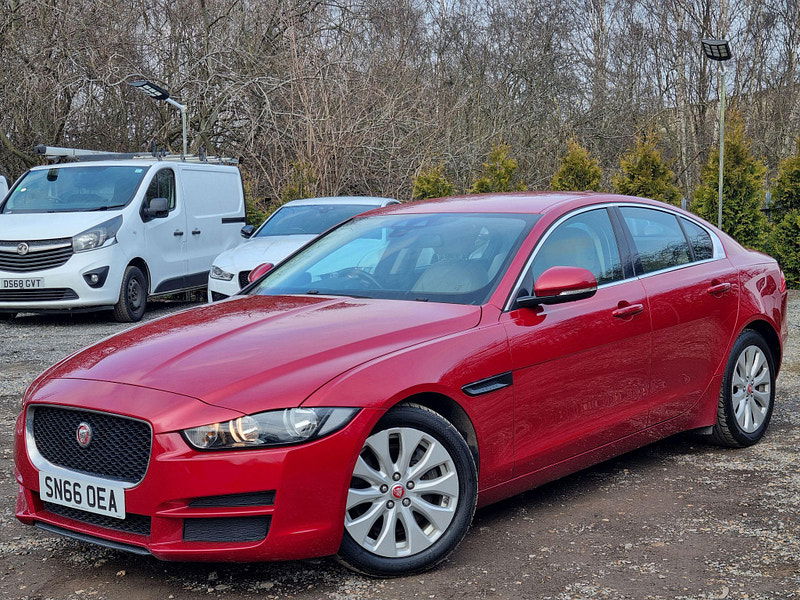 Jaguar XE 2.0d Prestige Auto Euro 6 (s/s) 4dr 4dr Automatic 2025