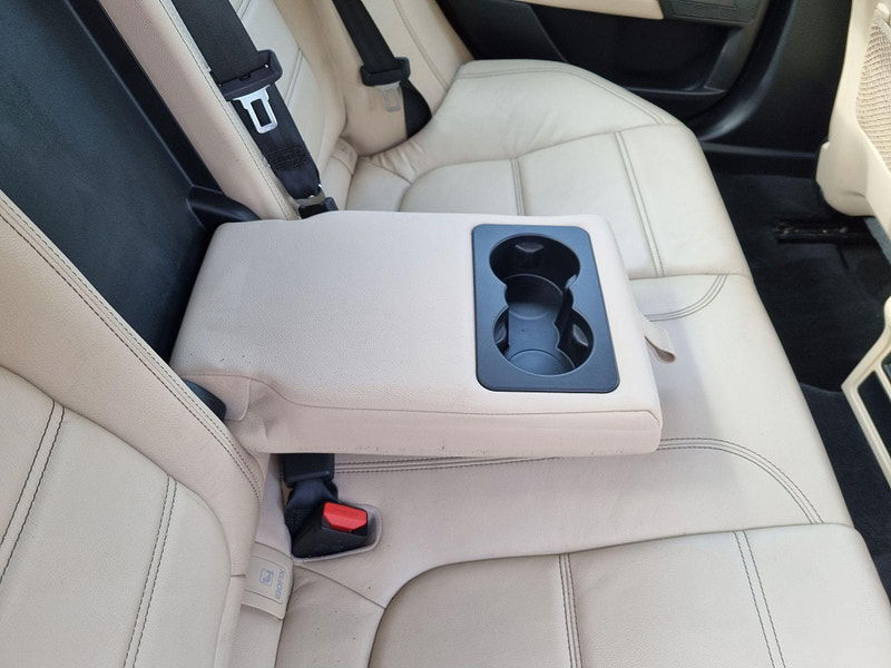 Jaguar XE 2.0d Prestige Auto Euro 6 (s/s) 4dr 4dr Automatic 2025
