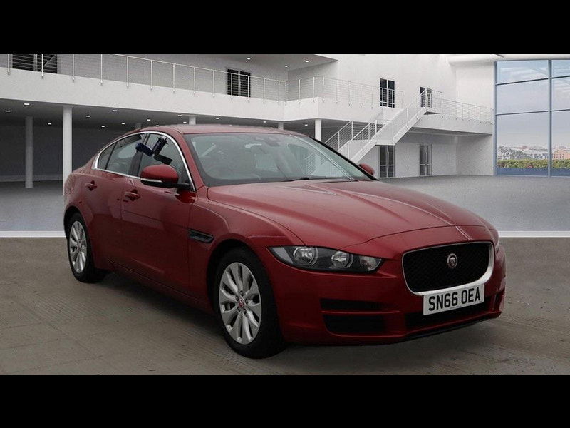 Jaguar XE 2.0d Prestige Auto Euro 6 (s/s) 4dr 4dr Automatic 2025