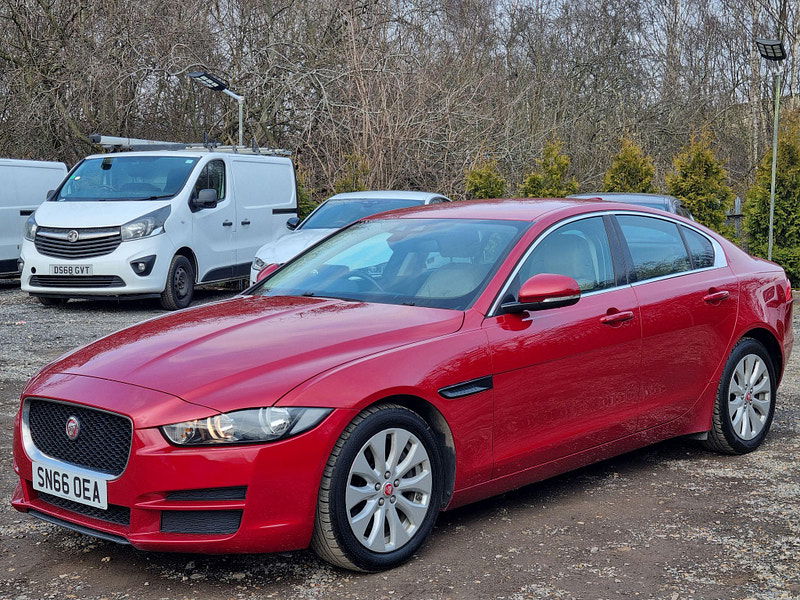 Jaguar XE 2.0d Prestige Auto Euro 6 (s/s) 4dr 4dr Automatic 2025