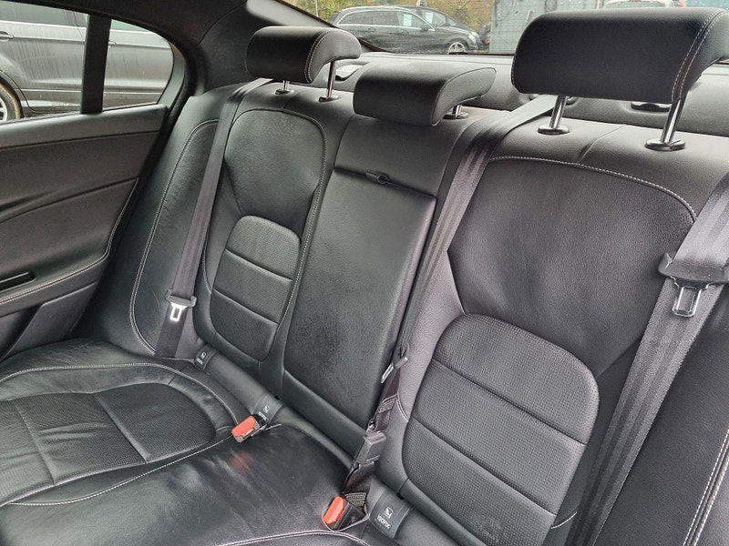 Jaguar XE 2.0d R-Sport Auto AWD Euro 6 (s/s) 4dr 4dr Automatic 2026