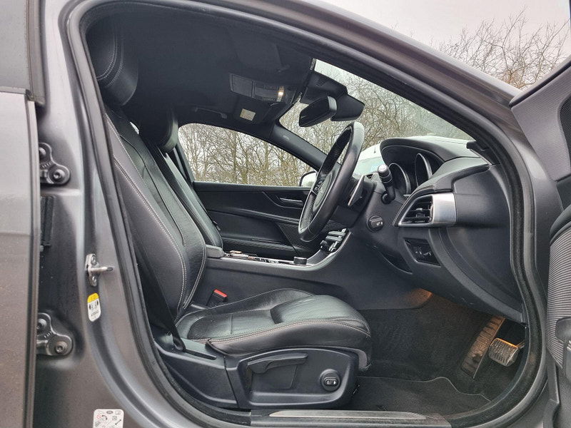 Jaguar XE 2.0d R-Sport Auto AWD Euro 6 (s/s) 4dr 4dr Automatic 2026