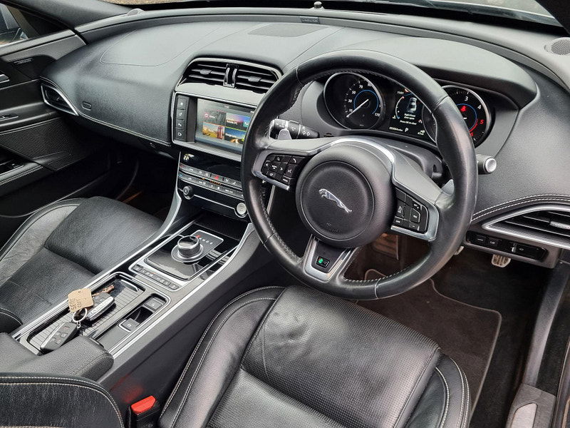 Jaguar XE 2.0d R-Sport Auto AWD Euro 6 (s/s) 4dr 4dr Automatic 2026