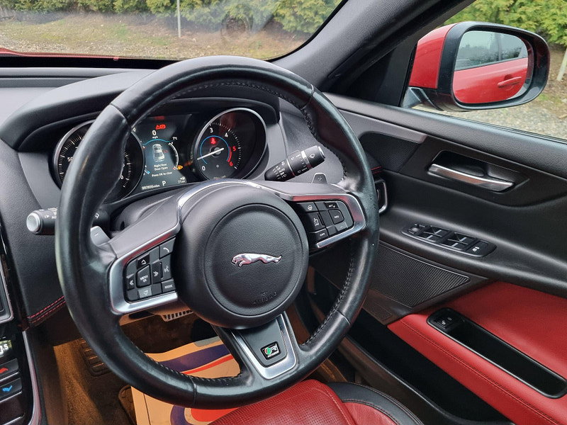 Jaguar XE 2.0d R-Sport Auto Euro 6 (s/s) 4dr 4dr Automatic 2026