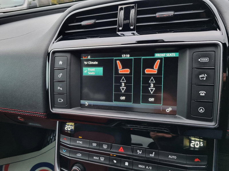 Jaguar XE 2.0d R-Sport Auto Euro 6 (s/s) 4dr 4dr Automatic 2026