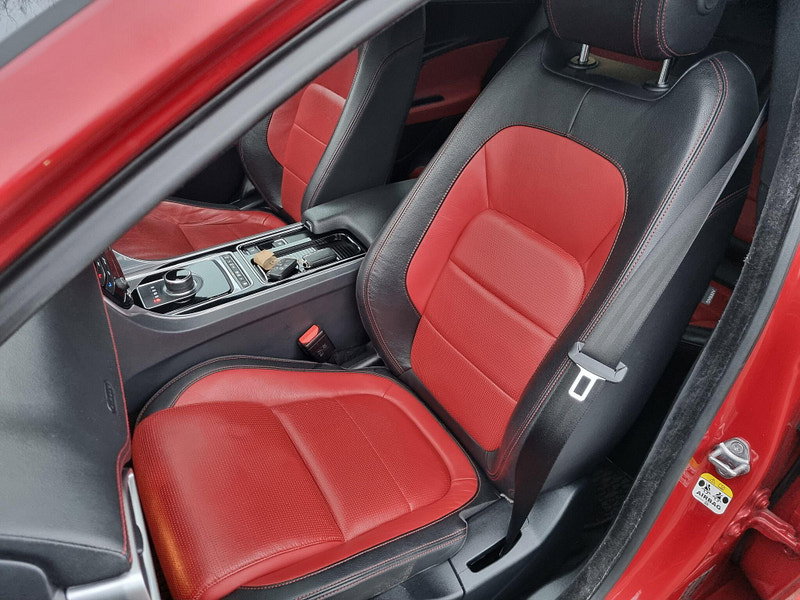 Jaguar XE 2.0d R-Sport Auto Euro 6 (s/s) 4dr 4dr Automatic 2026