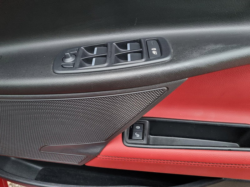 Jaguar XE 2.0d R-Sport Auto Euro 6 (s/s) 4dr 4dr Automatic 2026