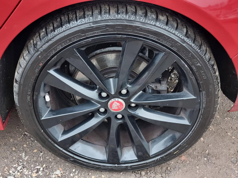 Jaguar XE 2.0d R-Sport Auto Euro 6 (s/s) 4dr 4dr Automatic 2026