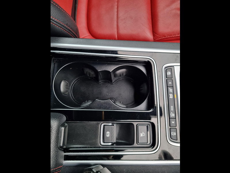 Jaguar XE 2.0d R-Sport Auto Euro 6 (s/s) 4dr 4dr Automatic 2026