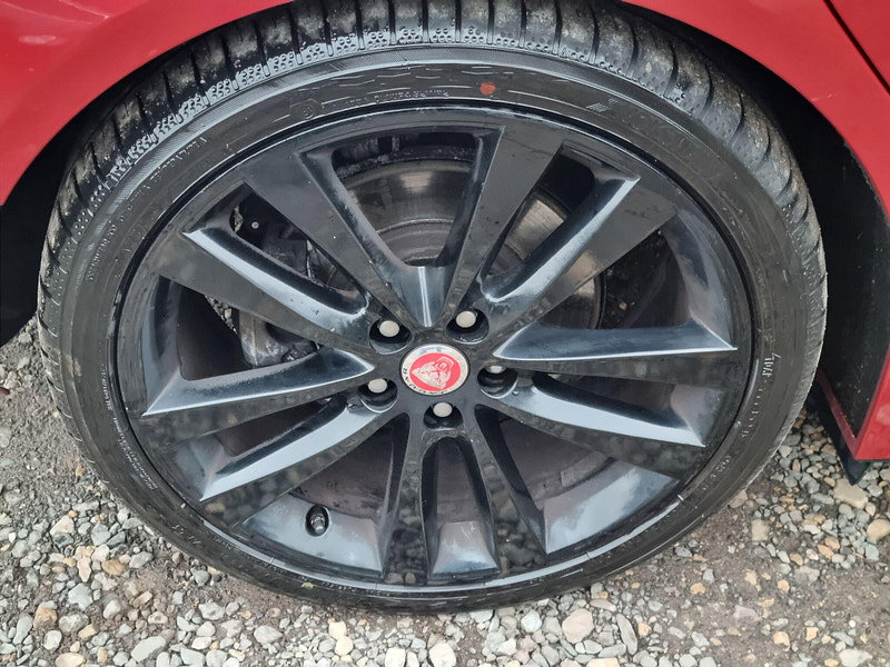 Jaguar XE 2.0d R-Sport Auto Euro 6 (s/s) 4dr 4dr Automatic 2026