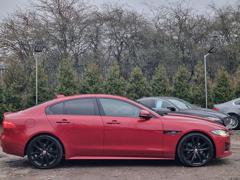 Jaguar XE 2.0d R-Sport Auto Euro 6 (s/s) 4dr 4dr Automatic 2026