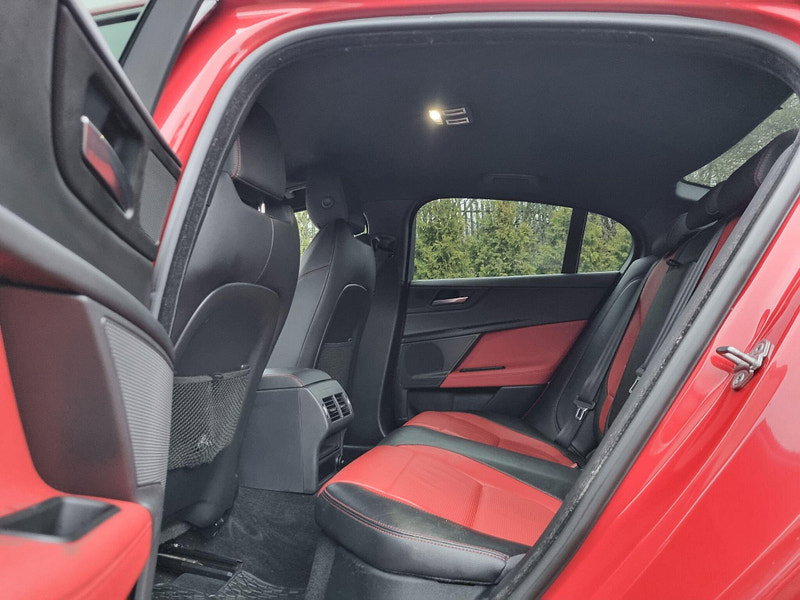 Jaguar XE 2.0d R-Sport Auto Euro 6 (s/s) 4dr 4dr Automatic 2026